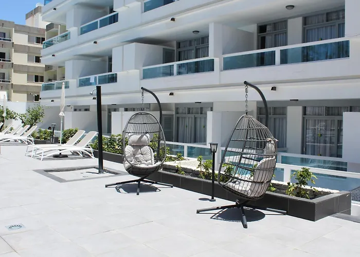 Apartamentos Fayna